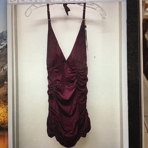 NWT Vitamin A MAU Tankini Halter TOP